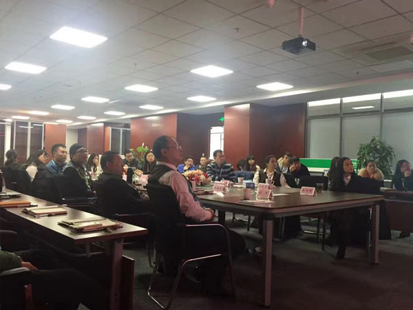 非典逃生”的她从鞋厂女工到建立“俄罗斯专享会294官网建材帝国”-11